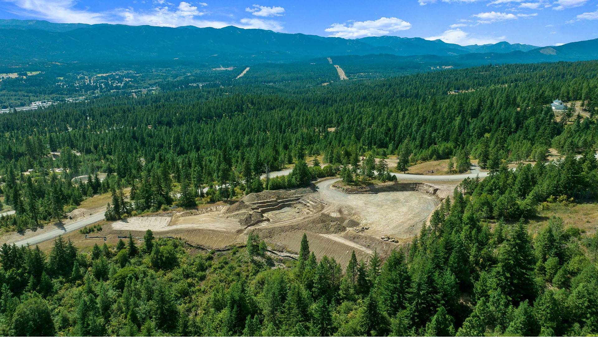 Freedom Skyline Ridge